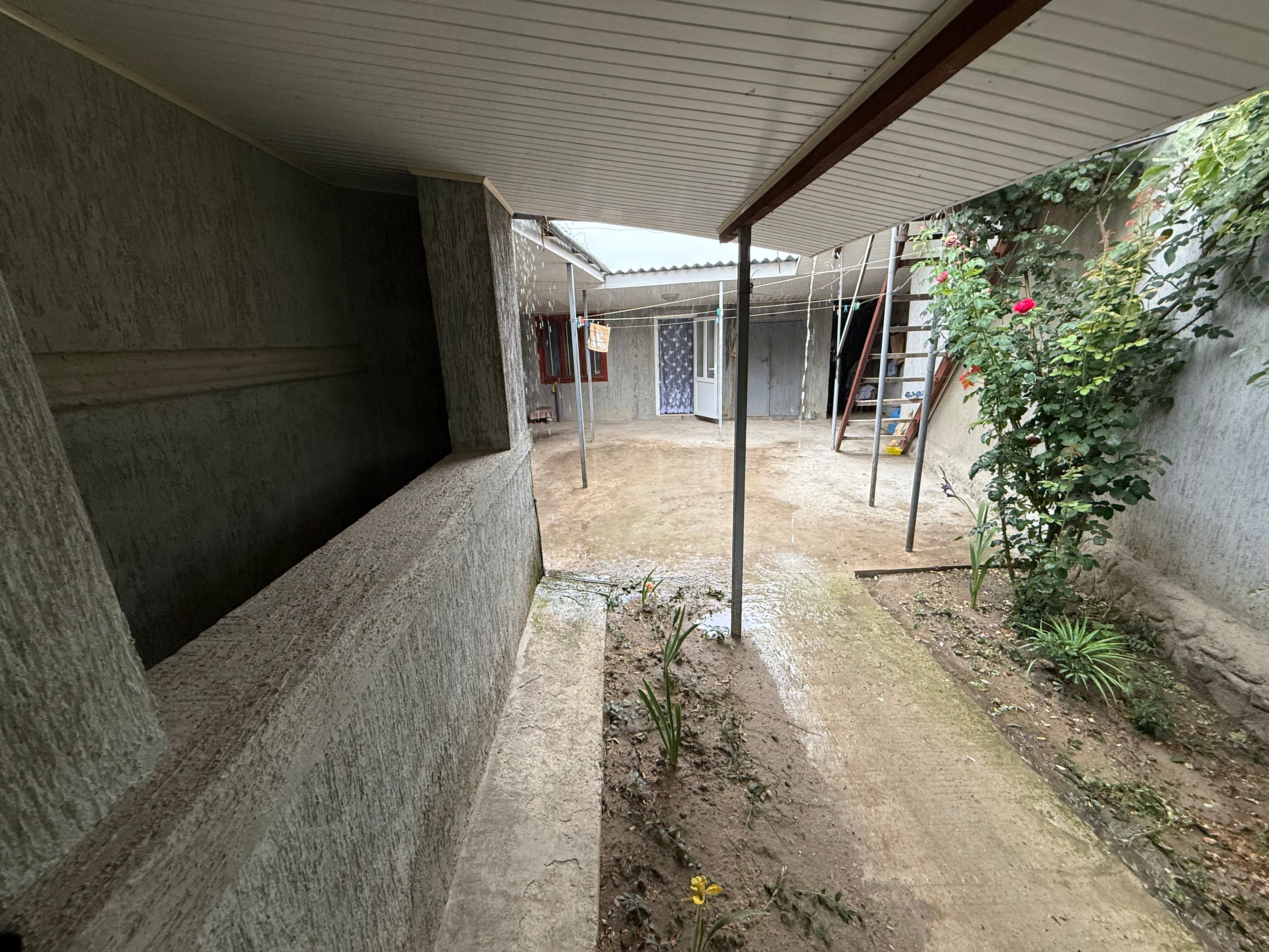 Casa s. Leca
