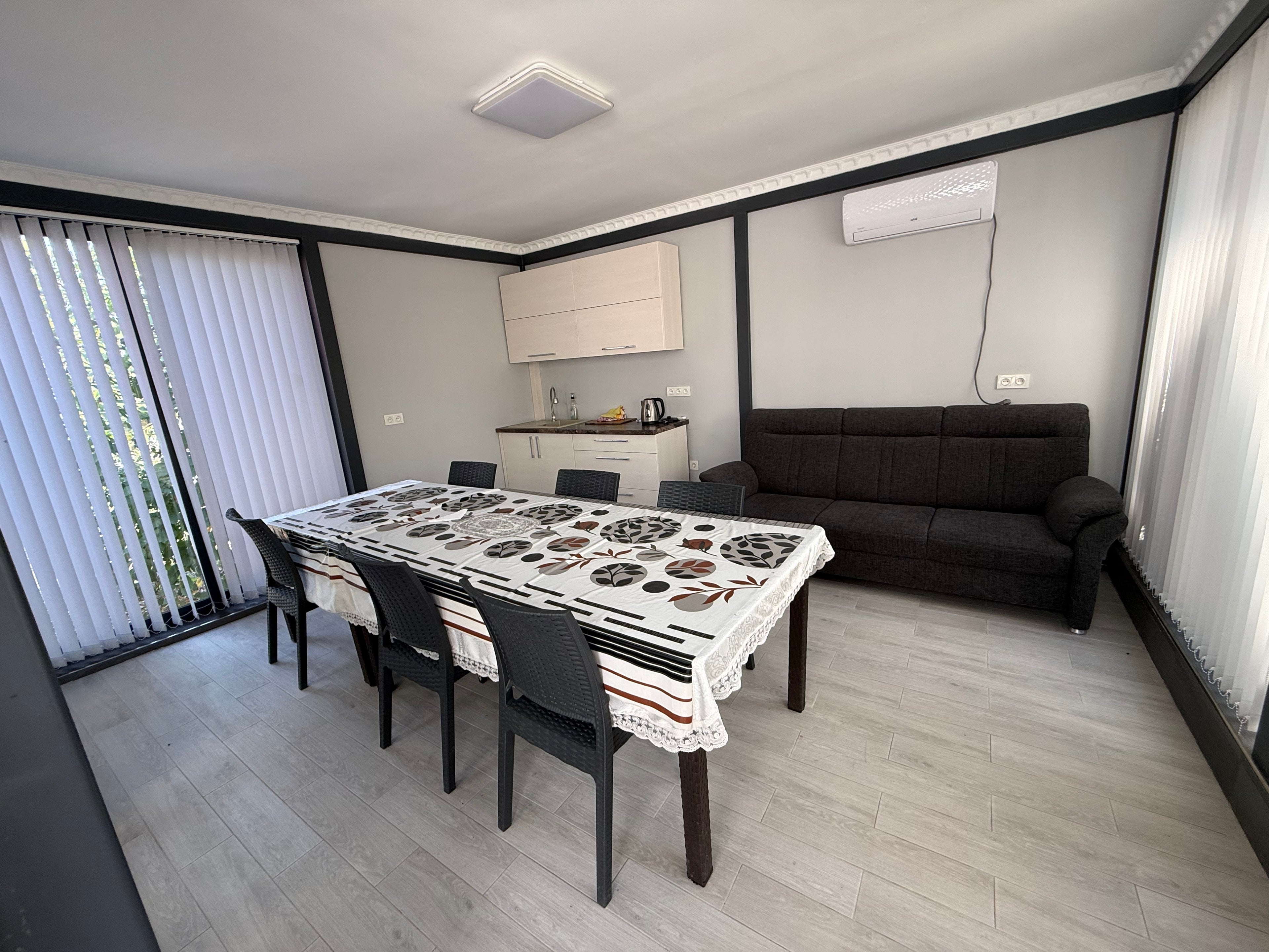 Casa r.Cantemir s.Cania