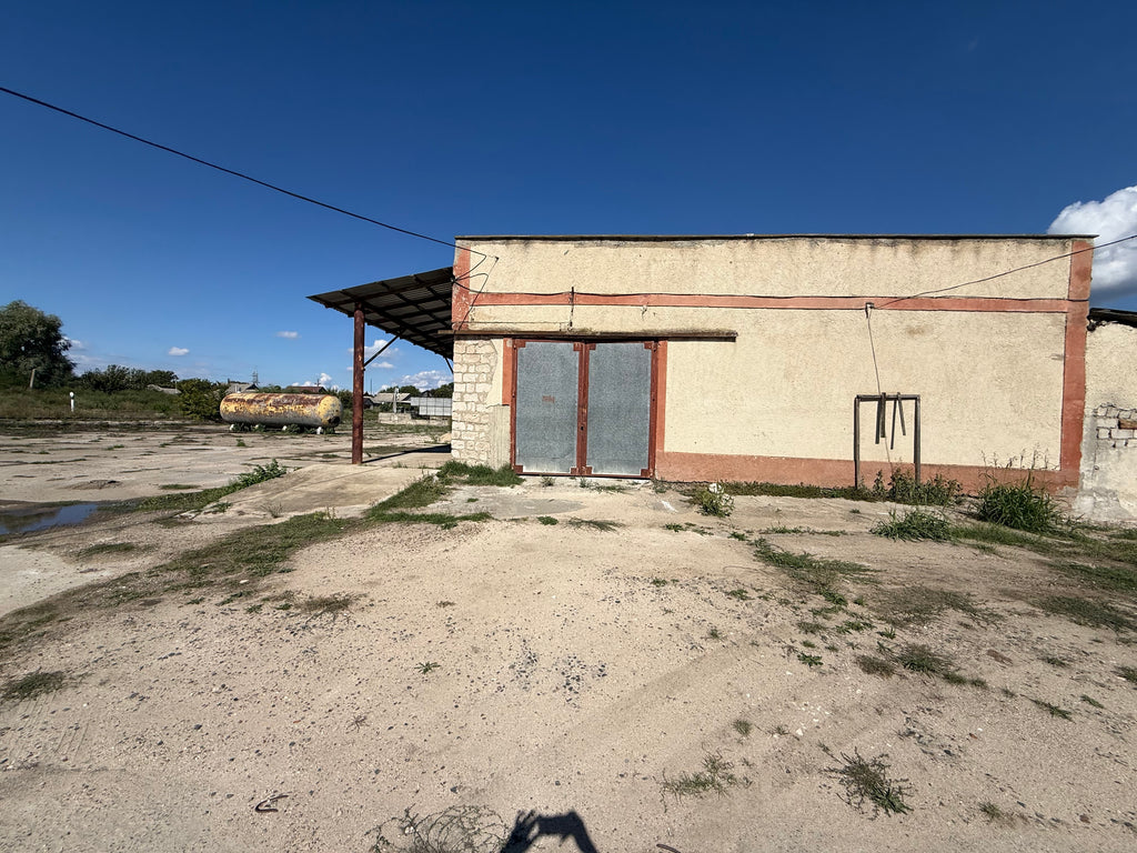 Depozit comercial de închiriat – 850 m²