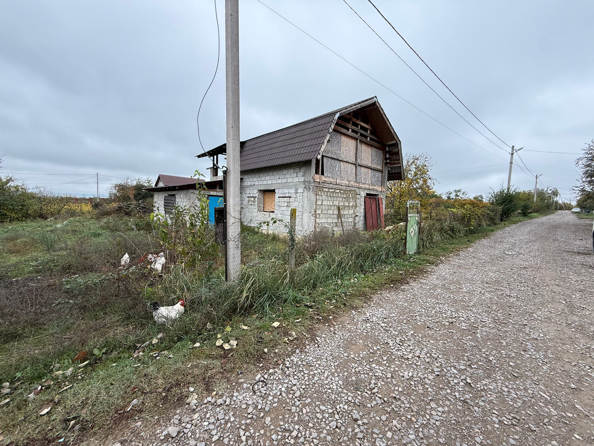 Casă de vânzare în or. Cantemir, str. Ștefan Neaga