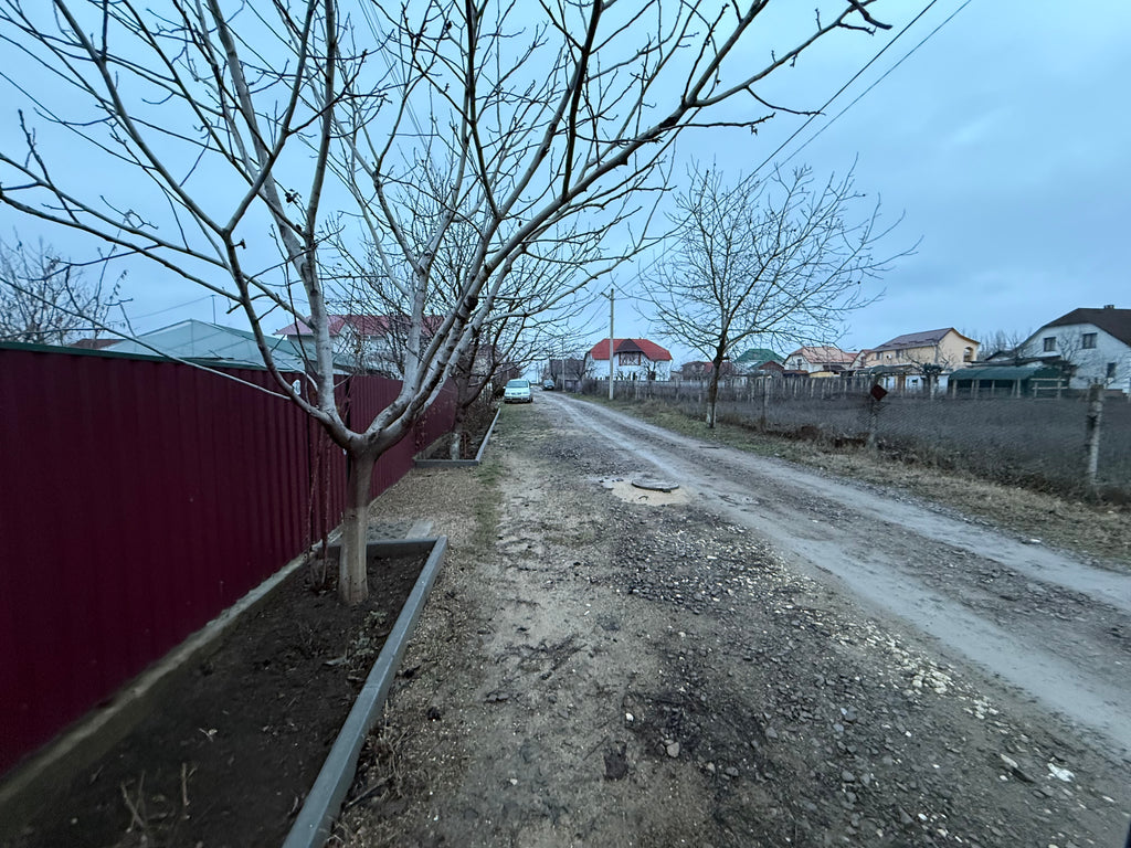 Teren 7 ari or. Cantemir str. Nufarului (Rubleovca)