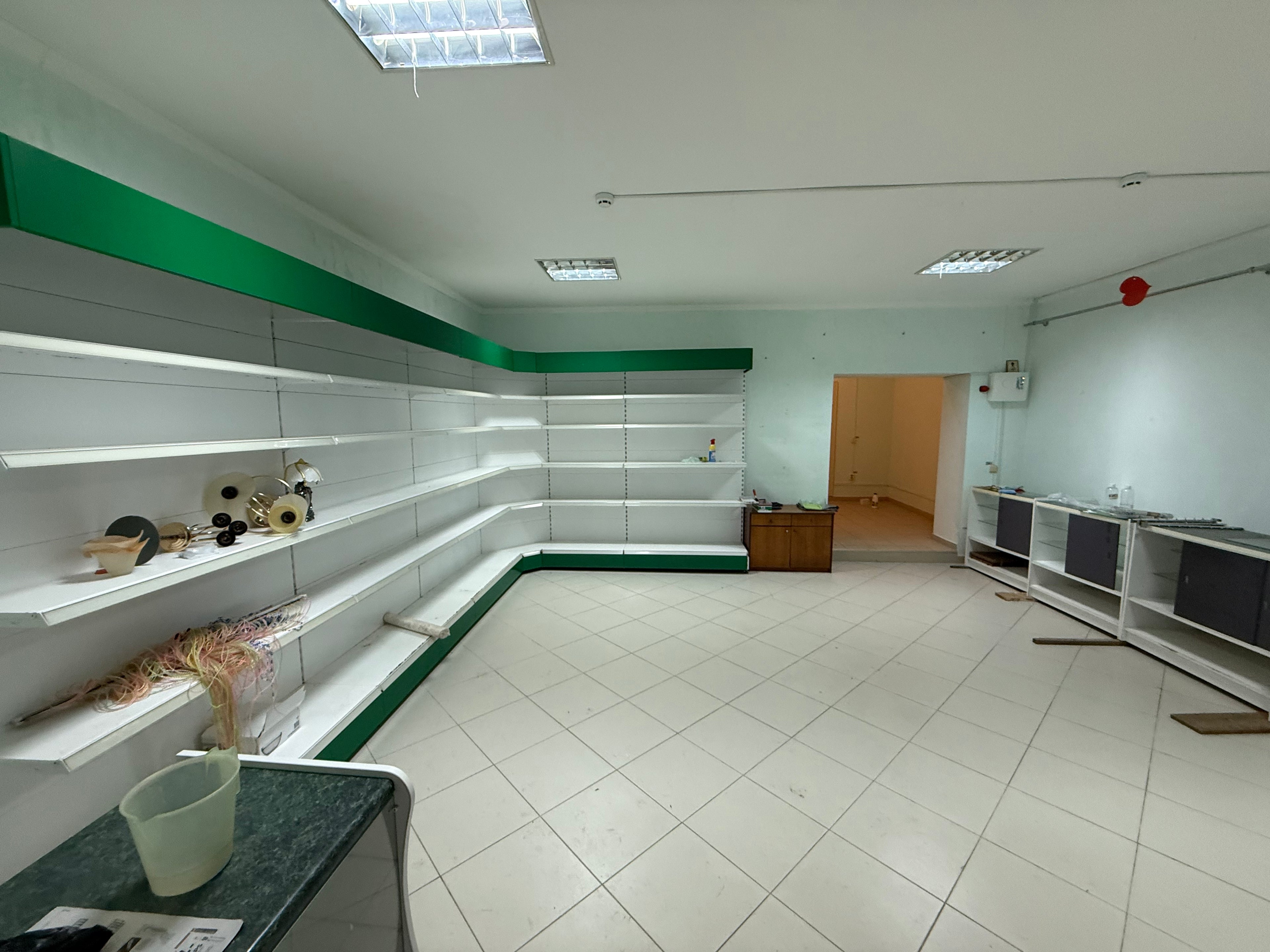 Chirie spatiu comercial or. Cantemir