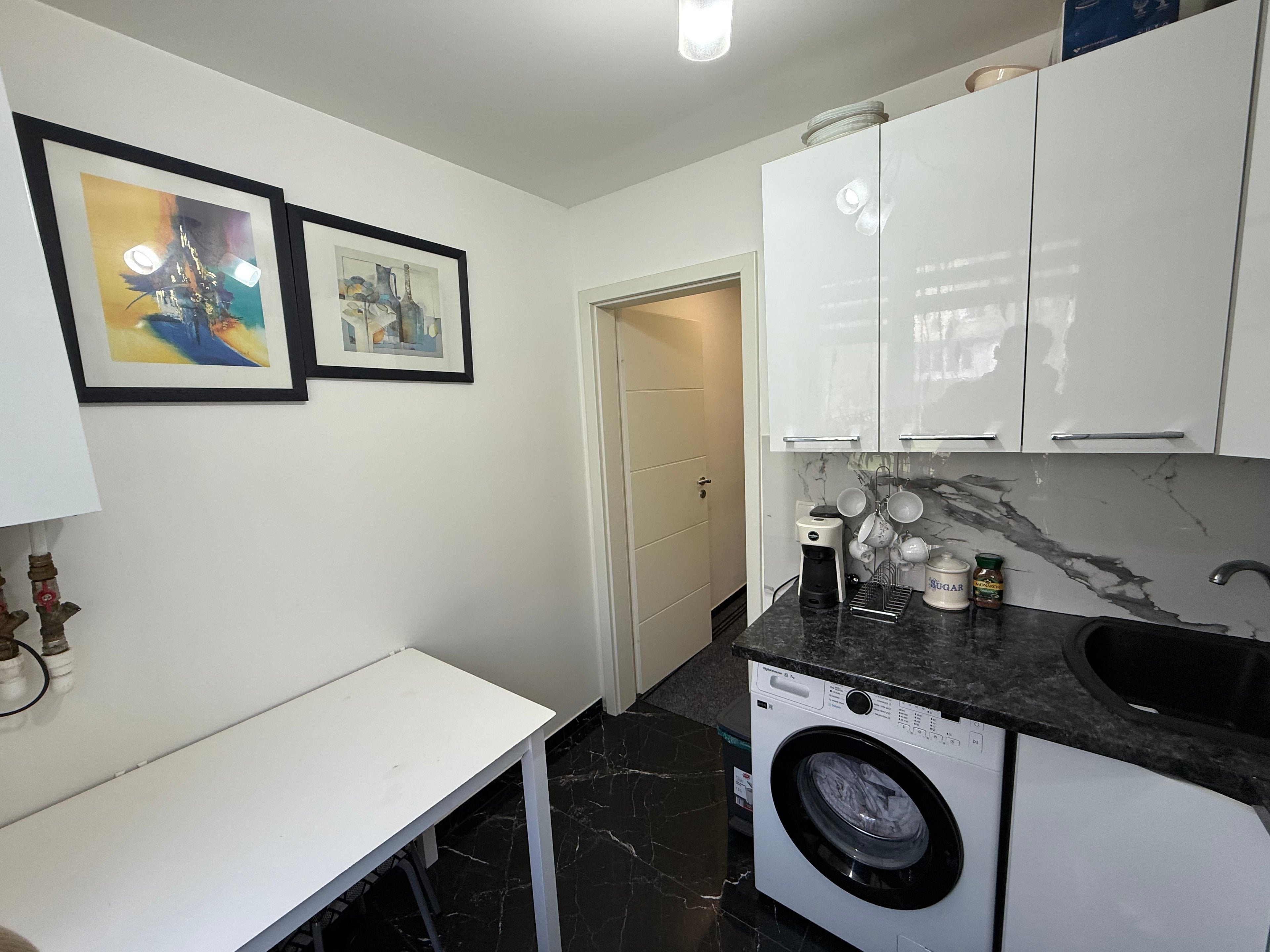 Apartament -  str. Mihai Eminescu