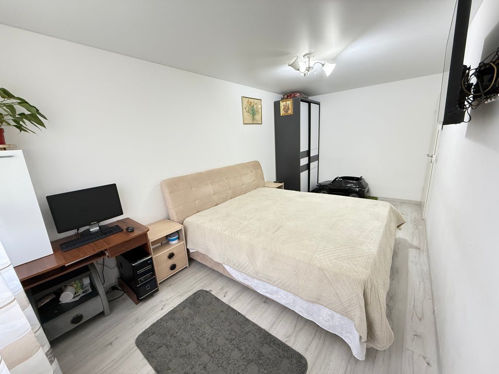 Apartament -  str. Mihai Eminescu