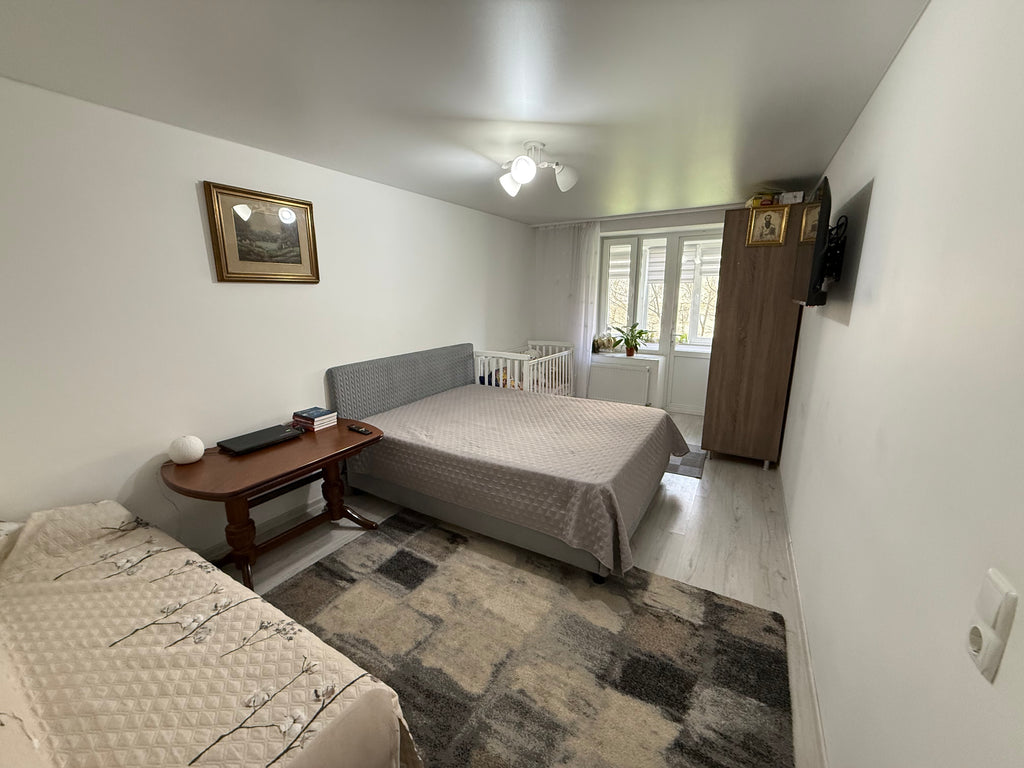 Apartament -  str. Mihai Eminescu