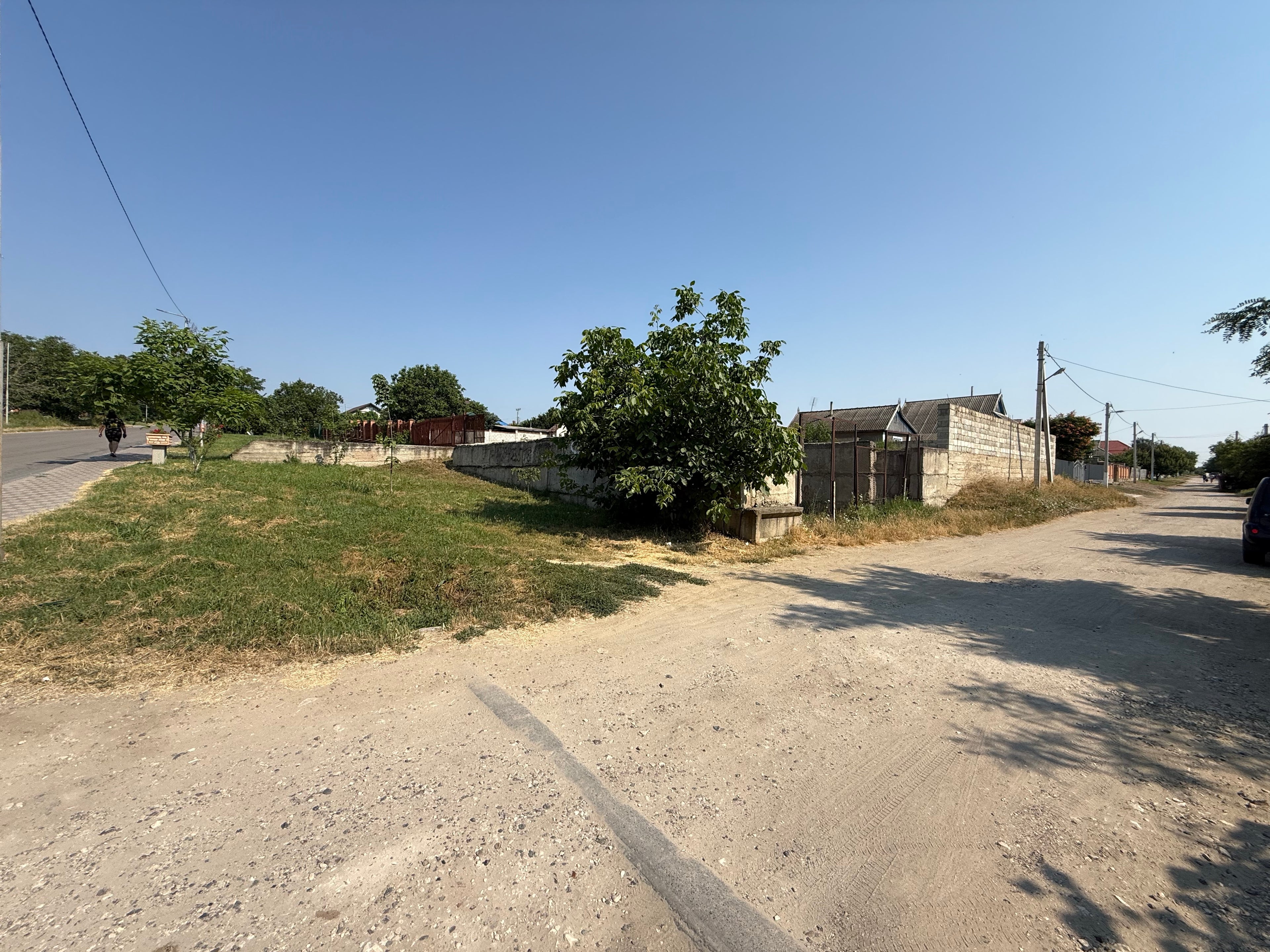 Teren 17 ari s. Cania Str. Păcii
